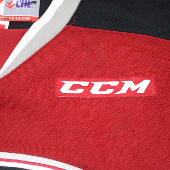 Vancouver Giants Aidan Barfoot game worn 56 CCM Jersey - Picture 3 of 8